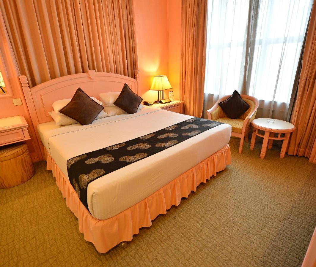 Emerald Puteri Hotel Сунгай Петани Екстериор снимка
