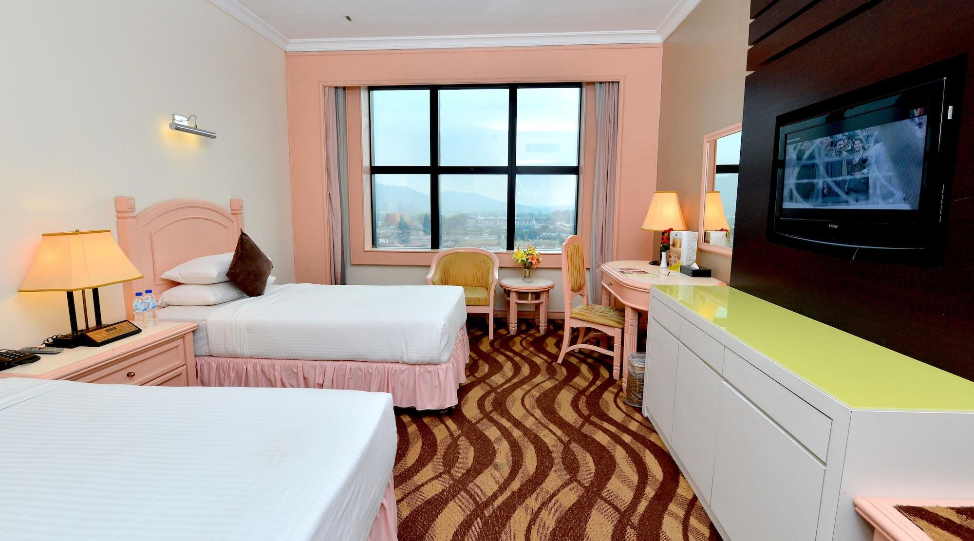 Emerald Puteri Hotel Сунгай Петани Екстериор снимка