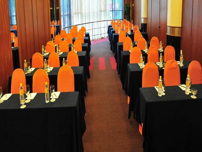 Emerald Puteri Hotel Сунгай Петани Екстериор снимка