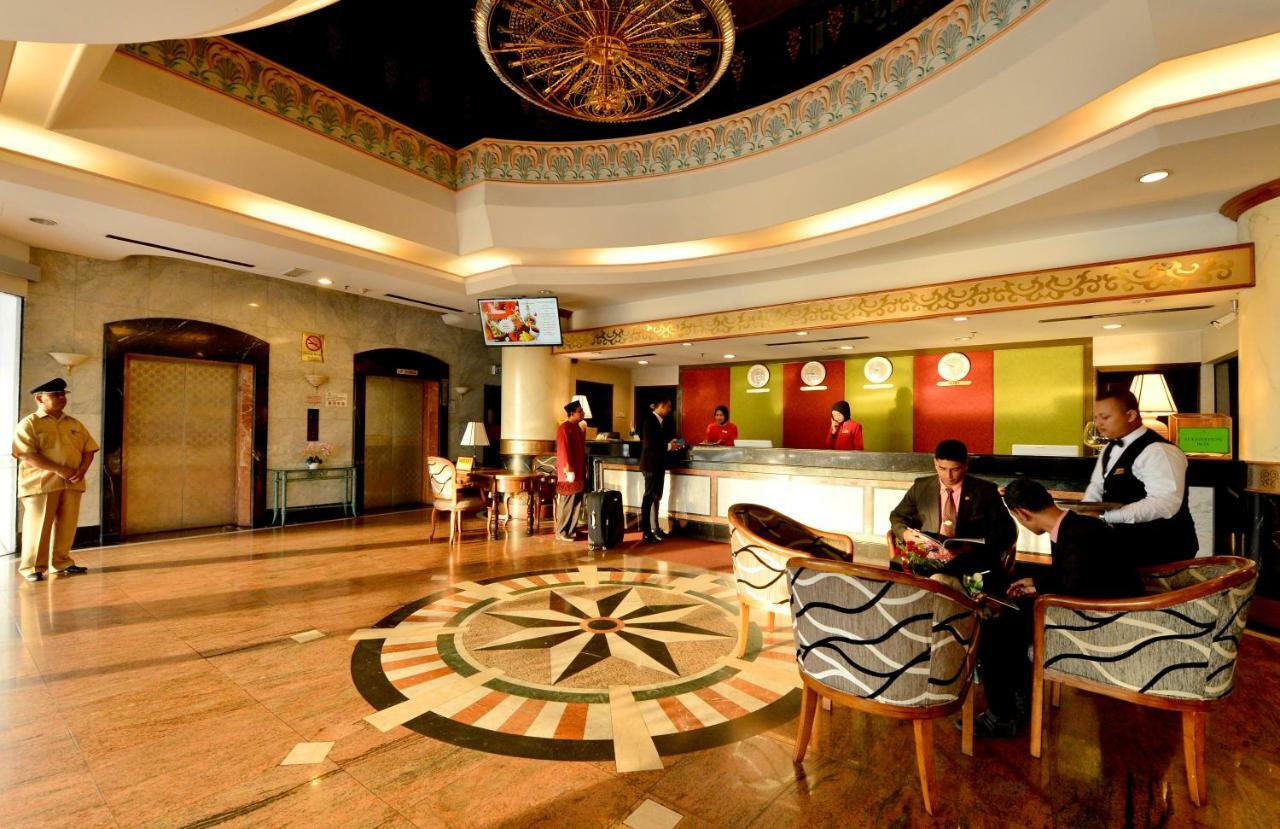 Emerald Puteri Hotel Сунгай Петани Екстериор снимка